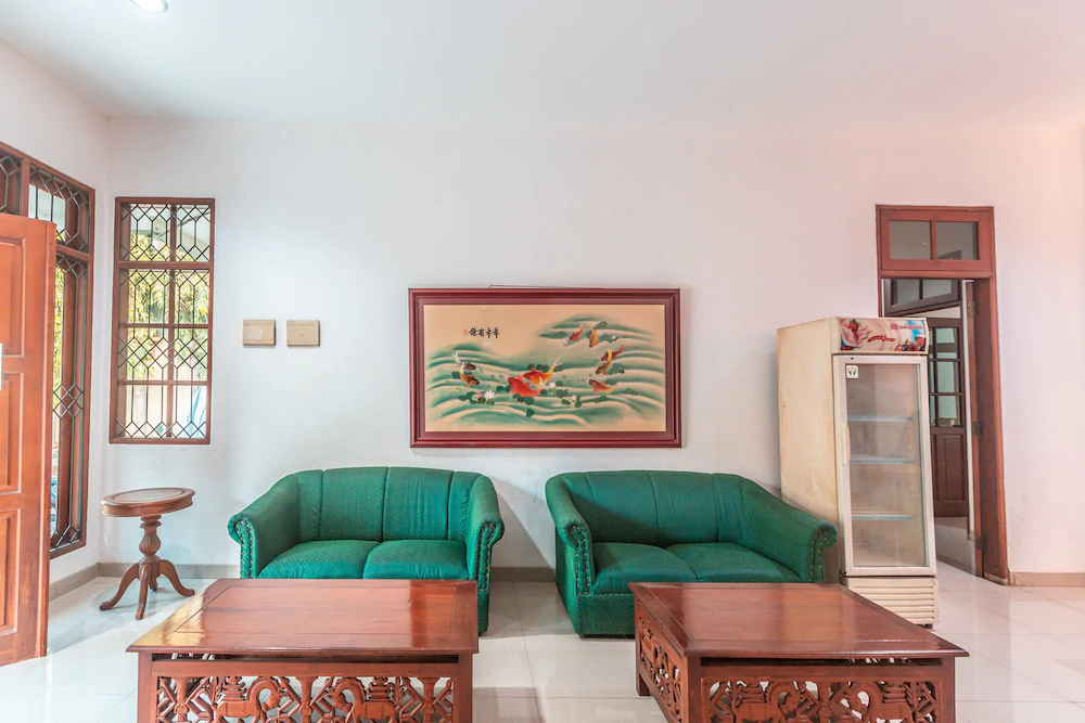 Kost Kuningan Executive Boading House by OYO Rooms
