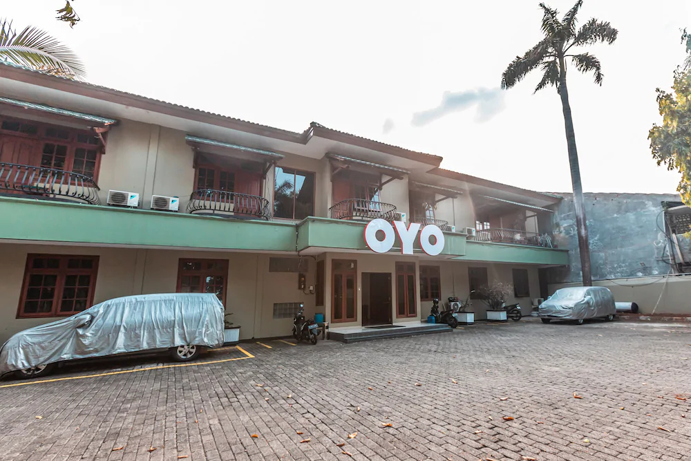 Kost Kuningan Executive Boading House by OYO Rooms
