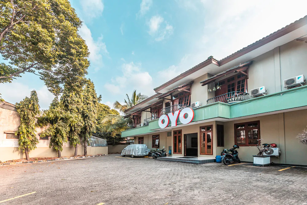 Kost Kuningan Executive Boading House by OYO Rooms