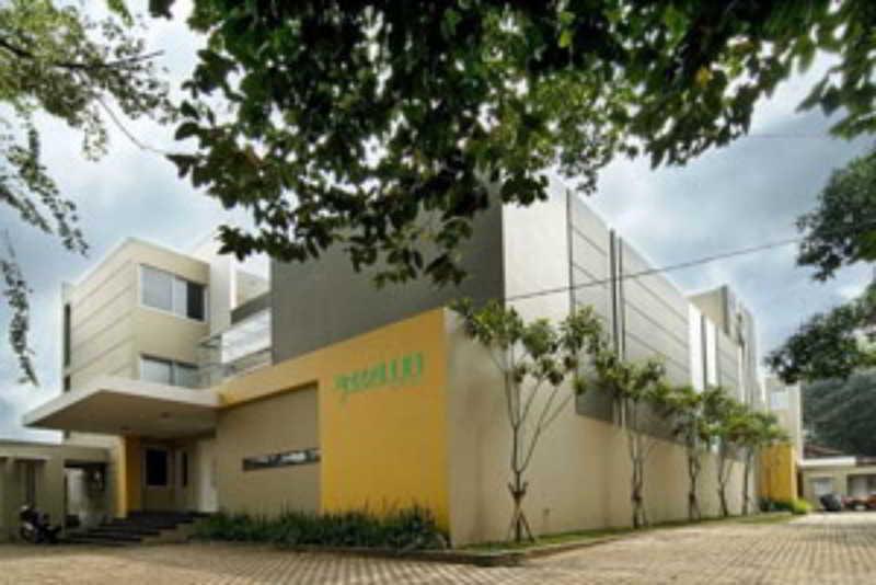 LeGreen Suite Tondano