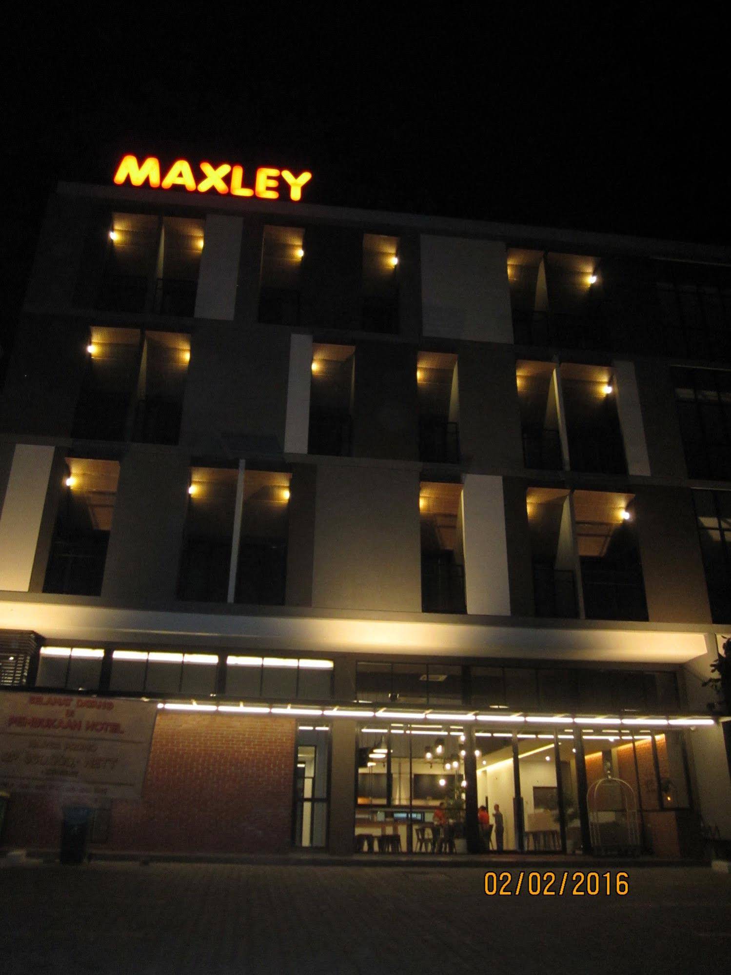 Maxley Hotel Arjuna