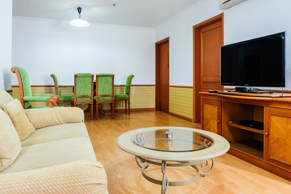 Mitra Sunter Apartment