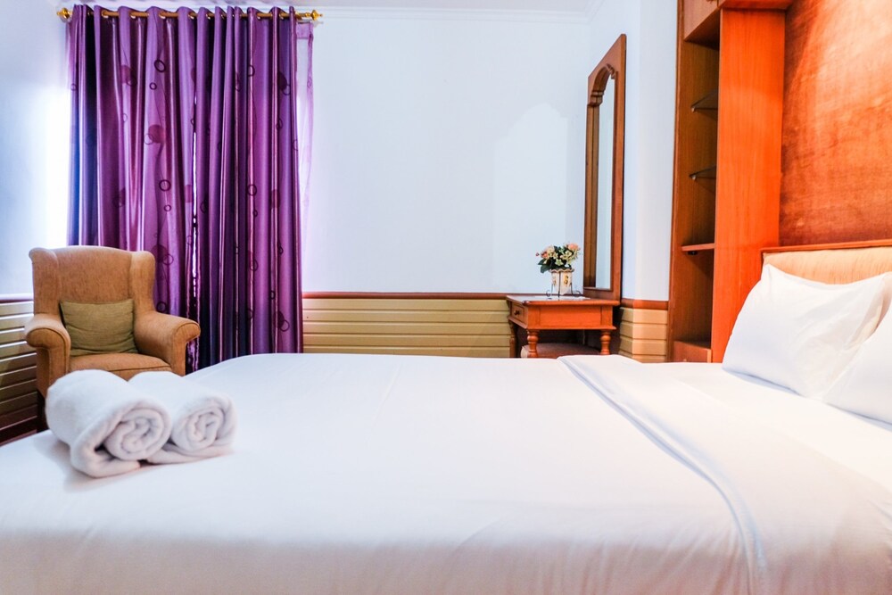 Mitra Sunter Apartment