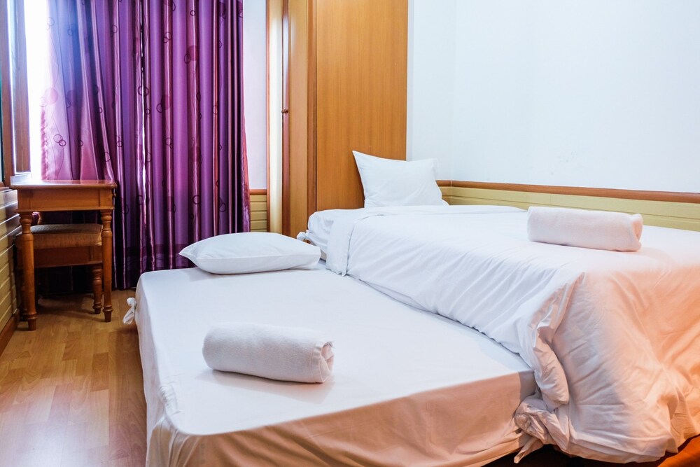 Mitra Sunter Apartment