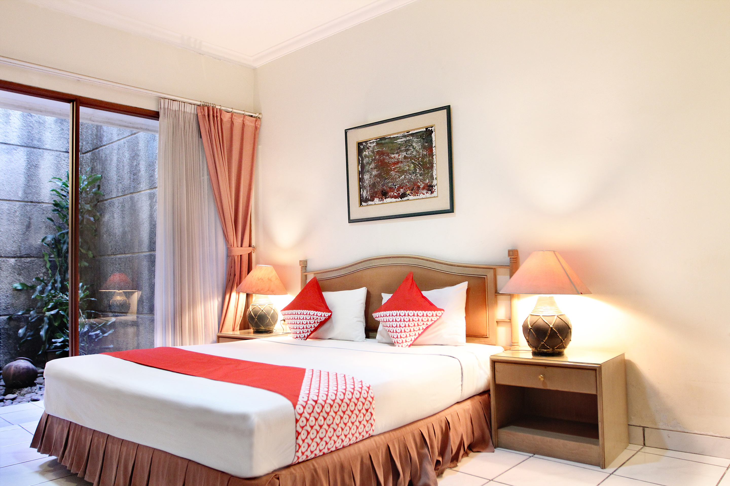 Puri Lotus By OYO Rooms