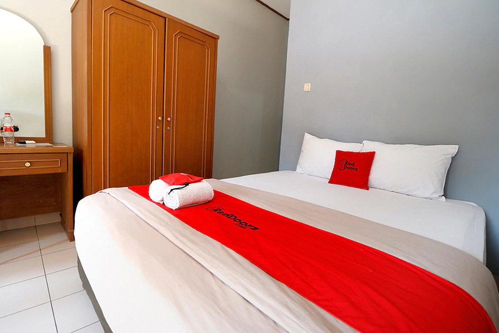 Genteng Ijo Residence by Reddoorz