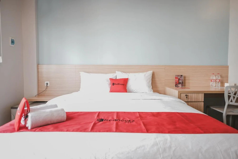 Genteng Ijo Residence by Reddoorz