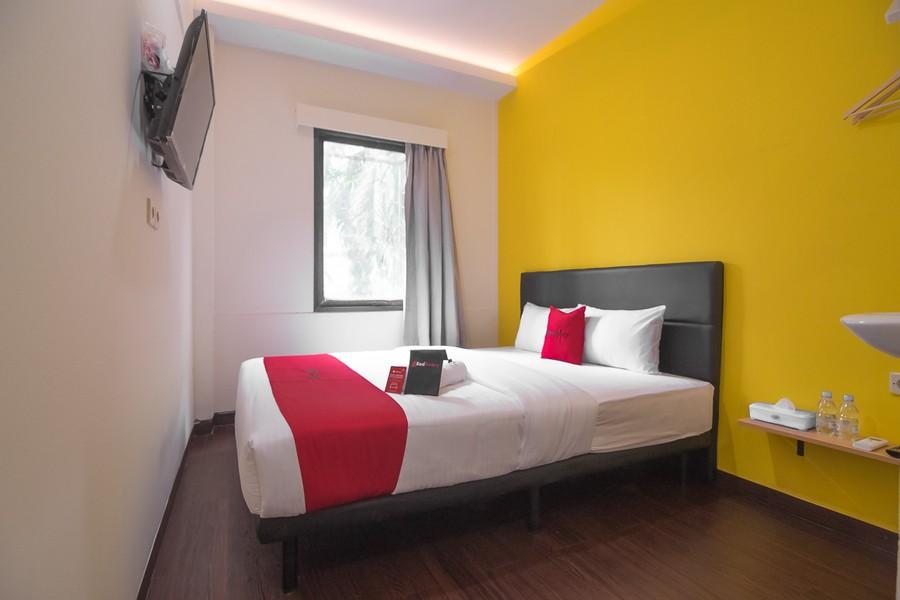 Reddoorz Near ITC Mangga Dua