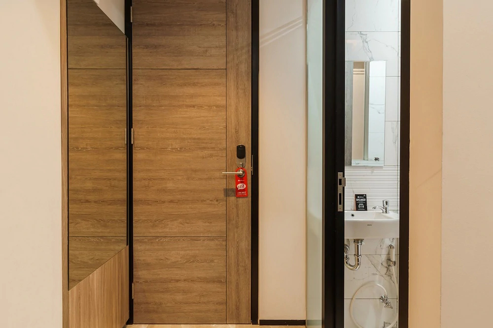 RedDoorz Plus Near Senayan City