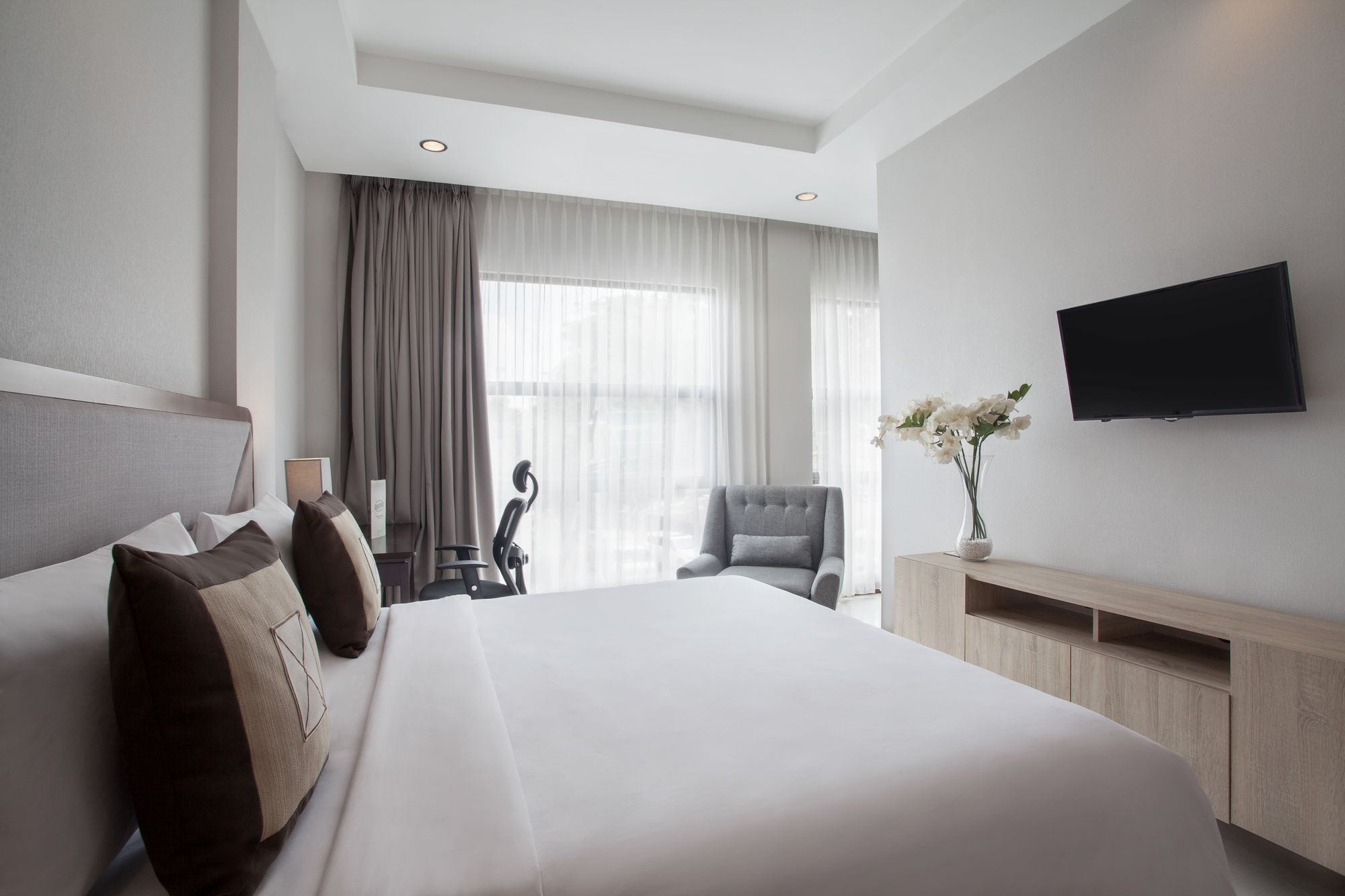 Sawana Suites