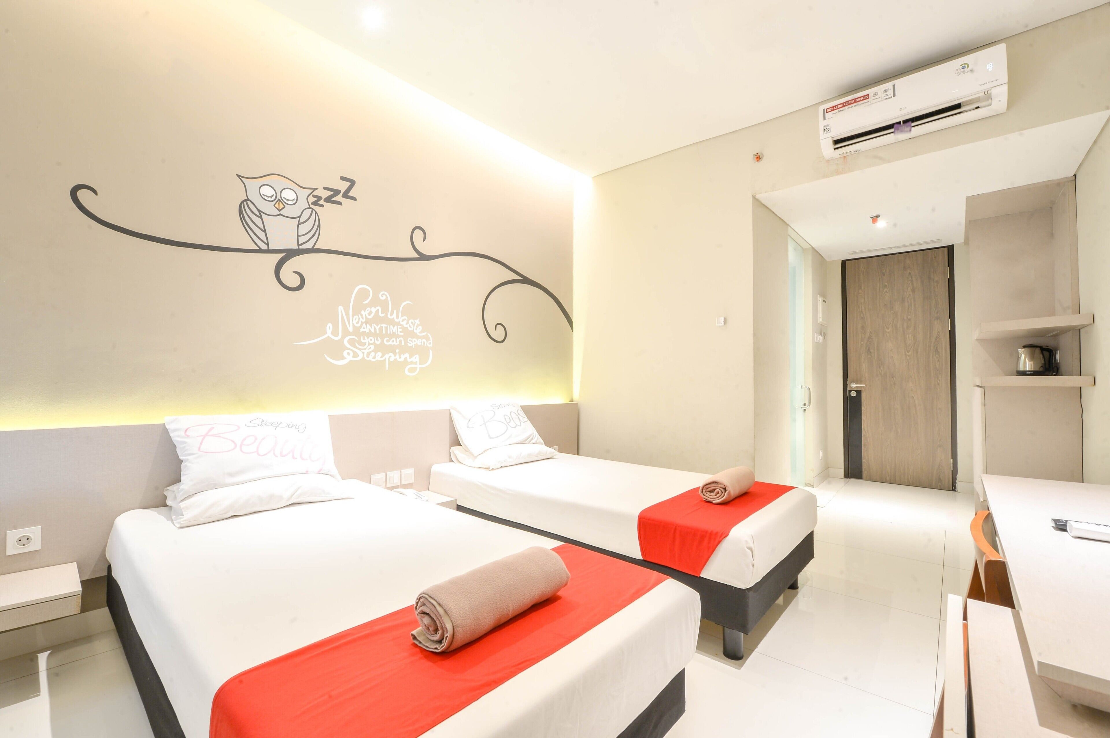 Urbanview Hotel Sleepzzz Equestrian