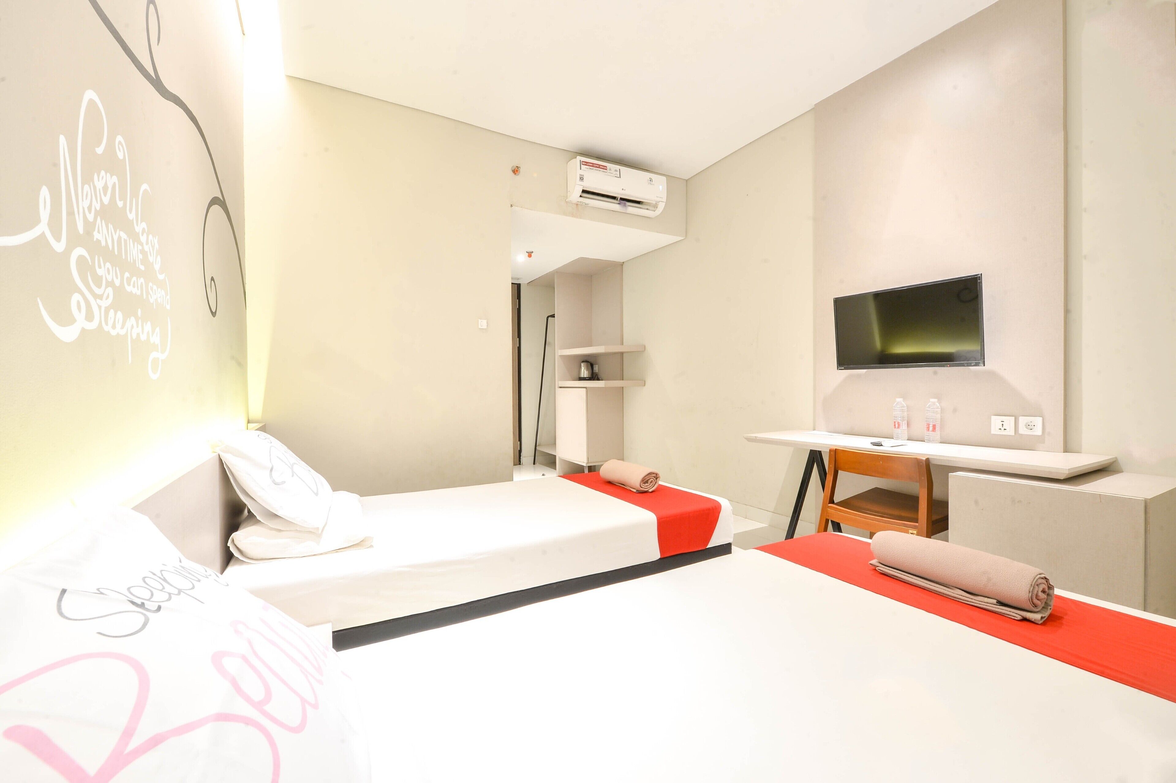 Urbanview Hotel Sleepzzz Equestrian
