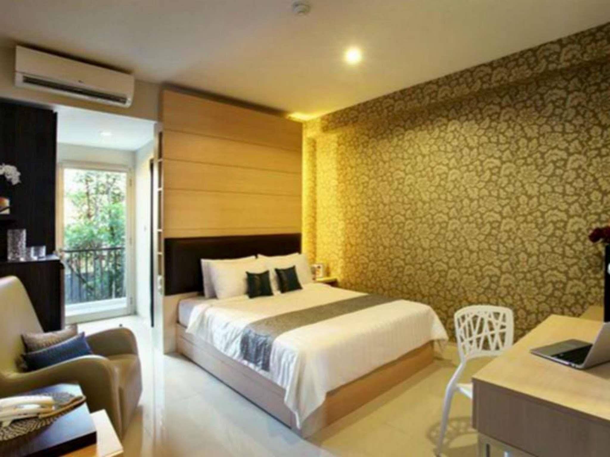 Tendean Residence