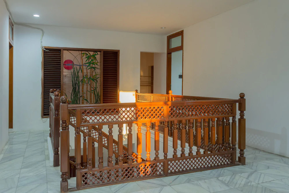 Thamadhiro Residence by OYO Rooms