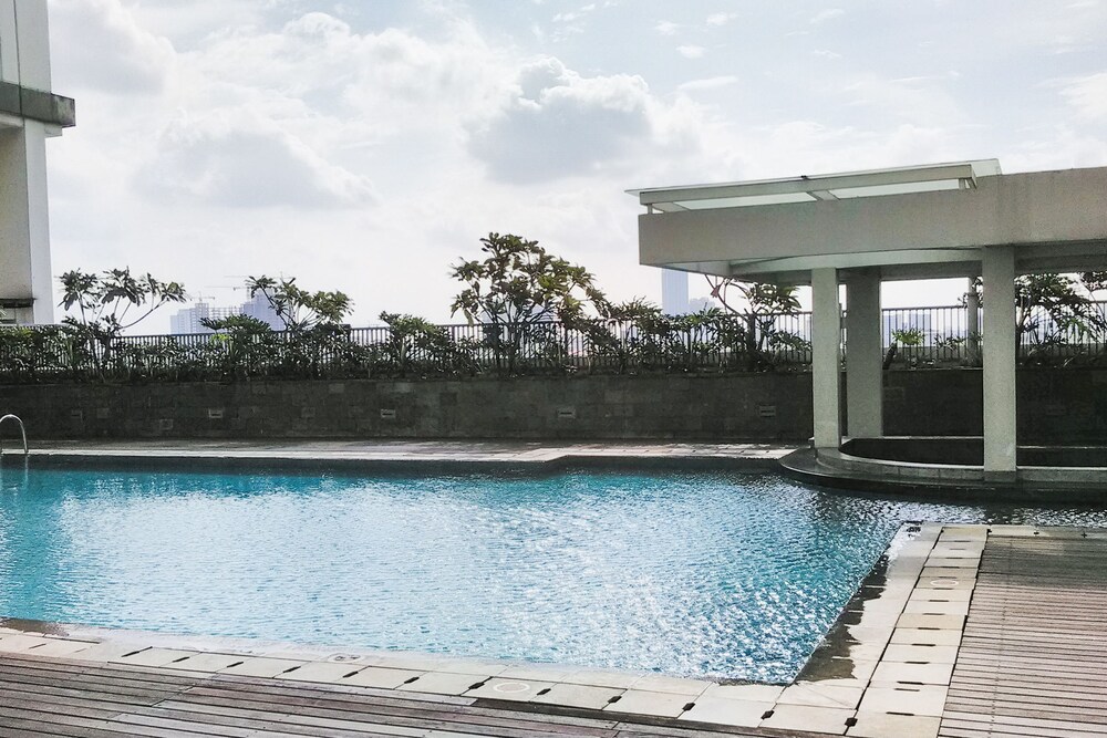 Thamrin Executive Residence