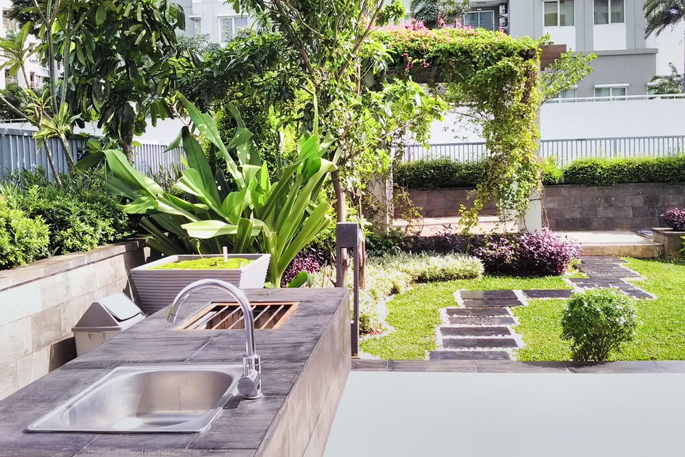 Thamrin Executive Residence