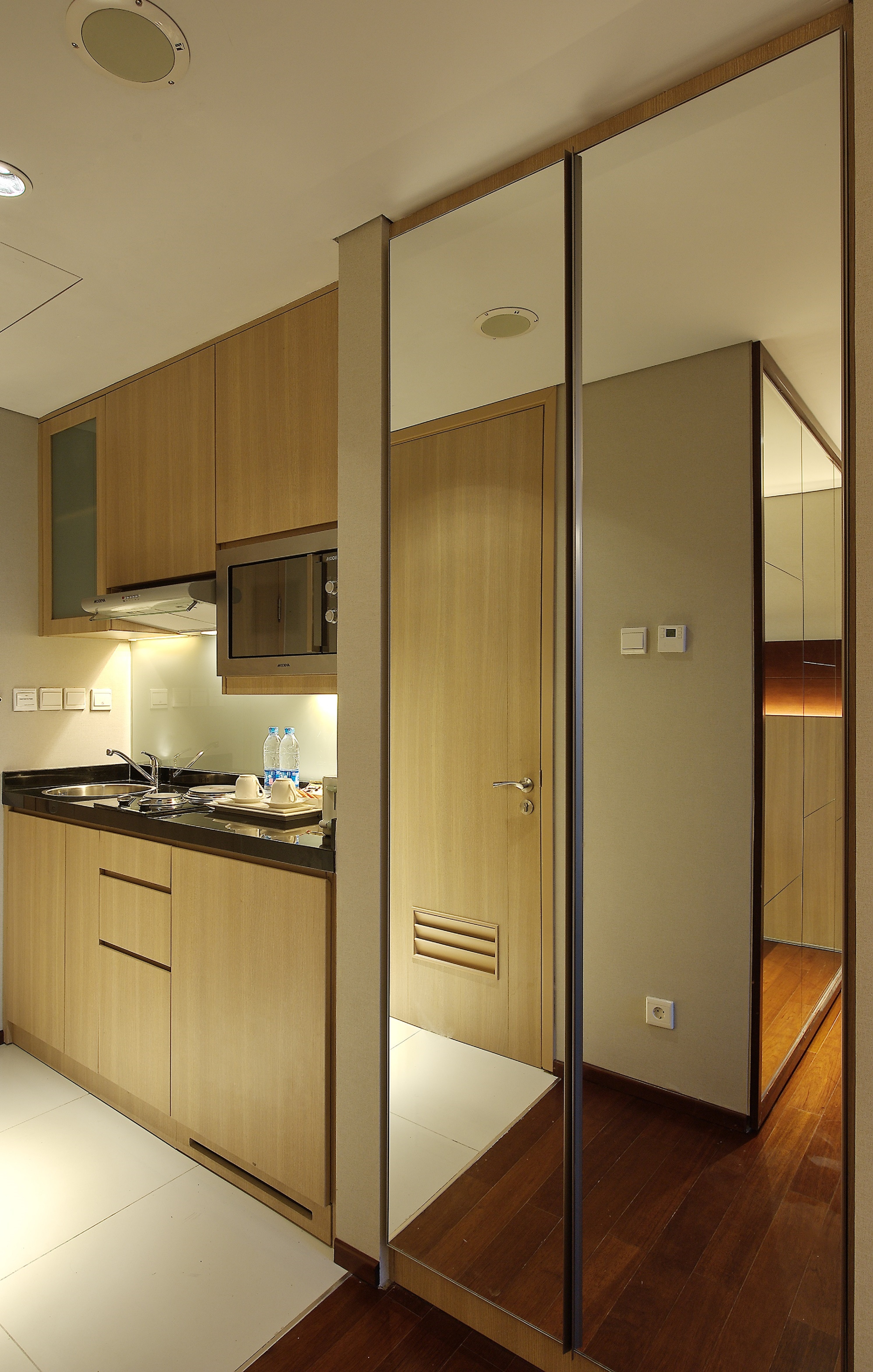 The Rà Residence by Lembonghouse
