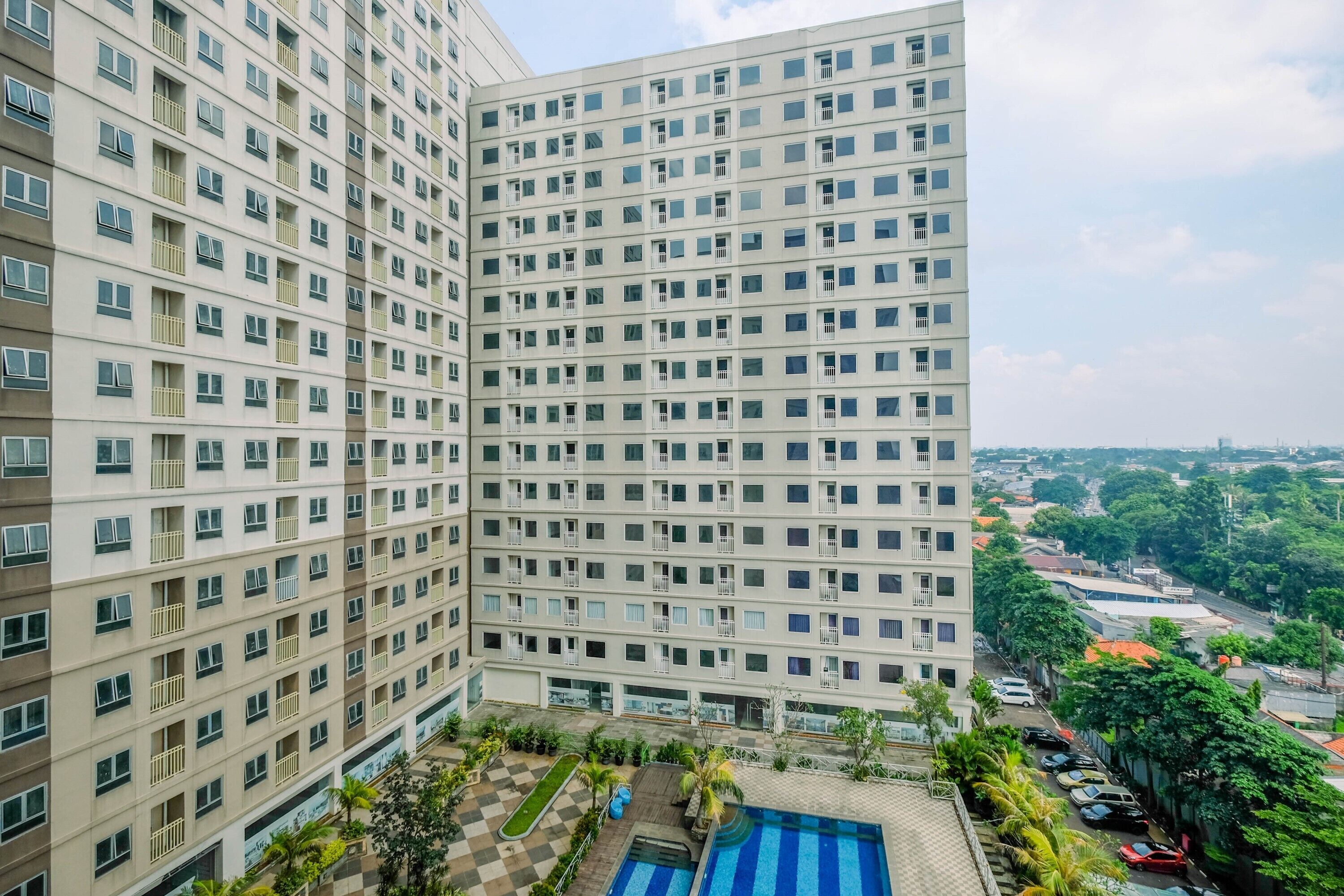 Titanium Square