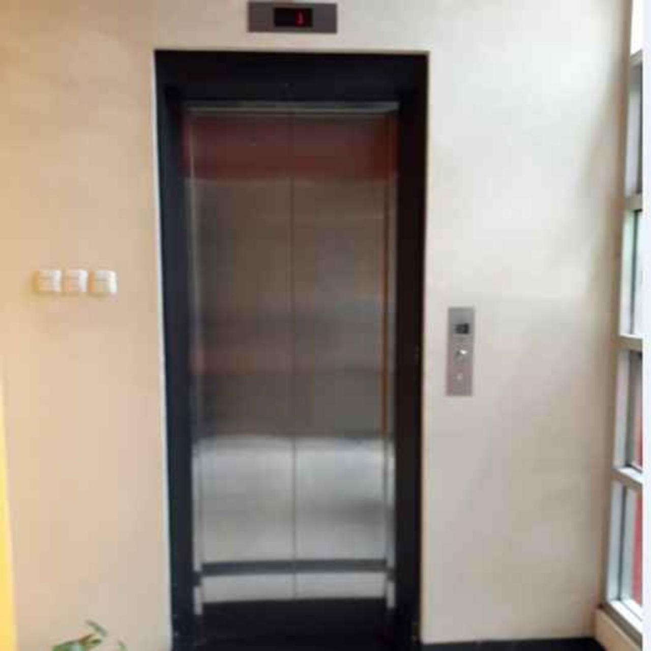 Wisma Davinci Roxy