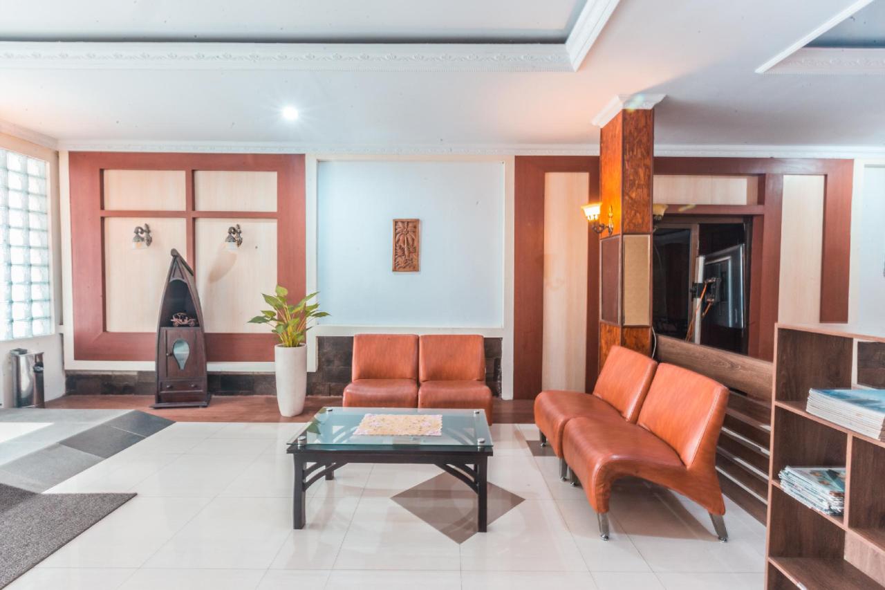 Wisma Lux Barkah by OYO Rooms