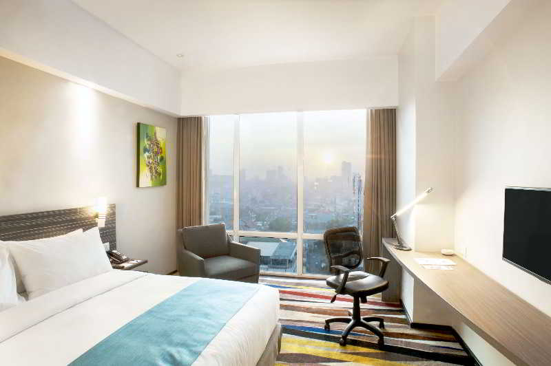 Holiday Inn Express Surabaya CenterPoint