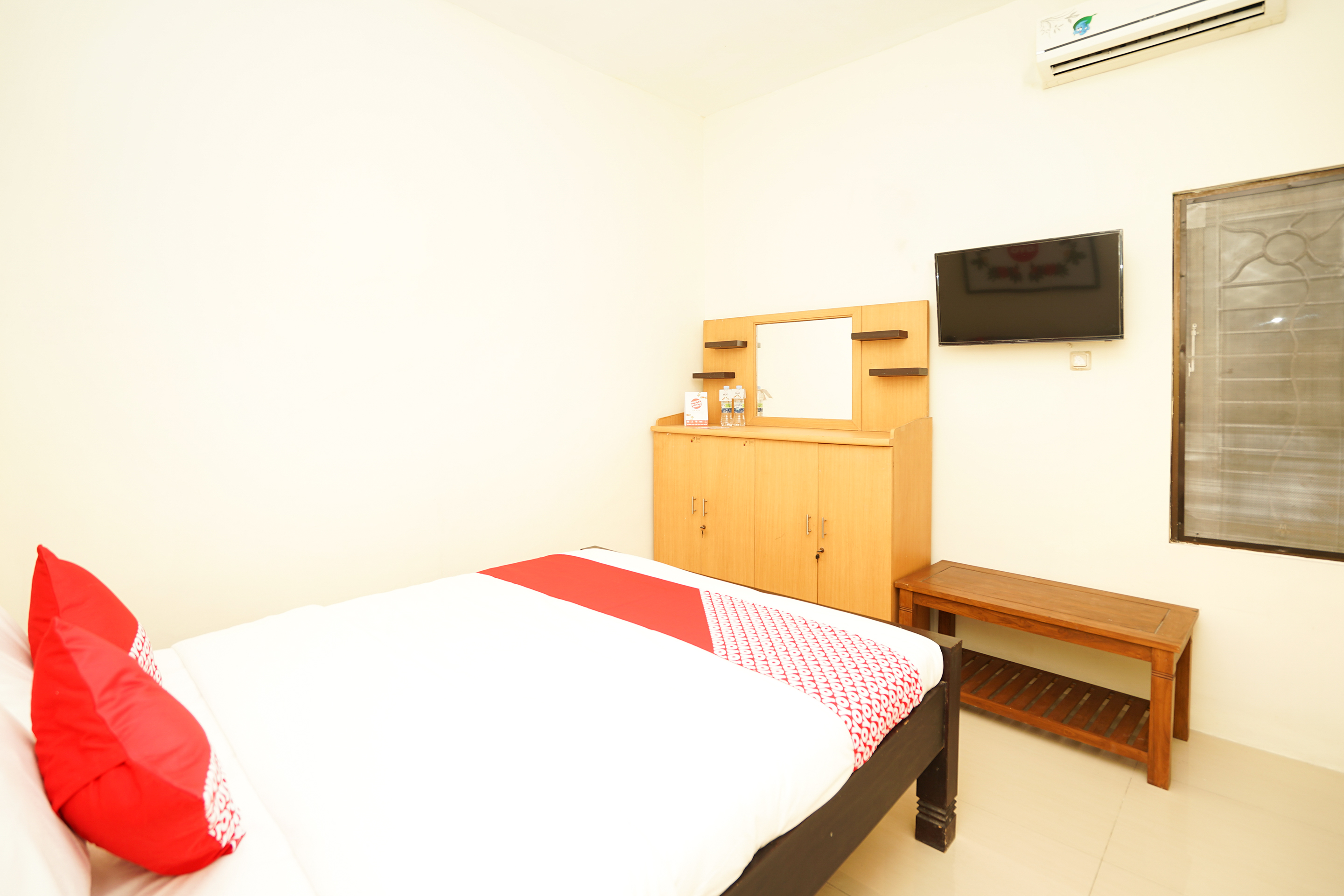 Nadia Homestay Syariah by OYO Rooms