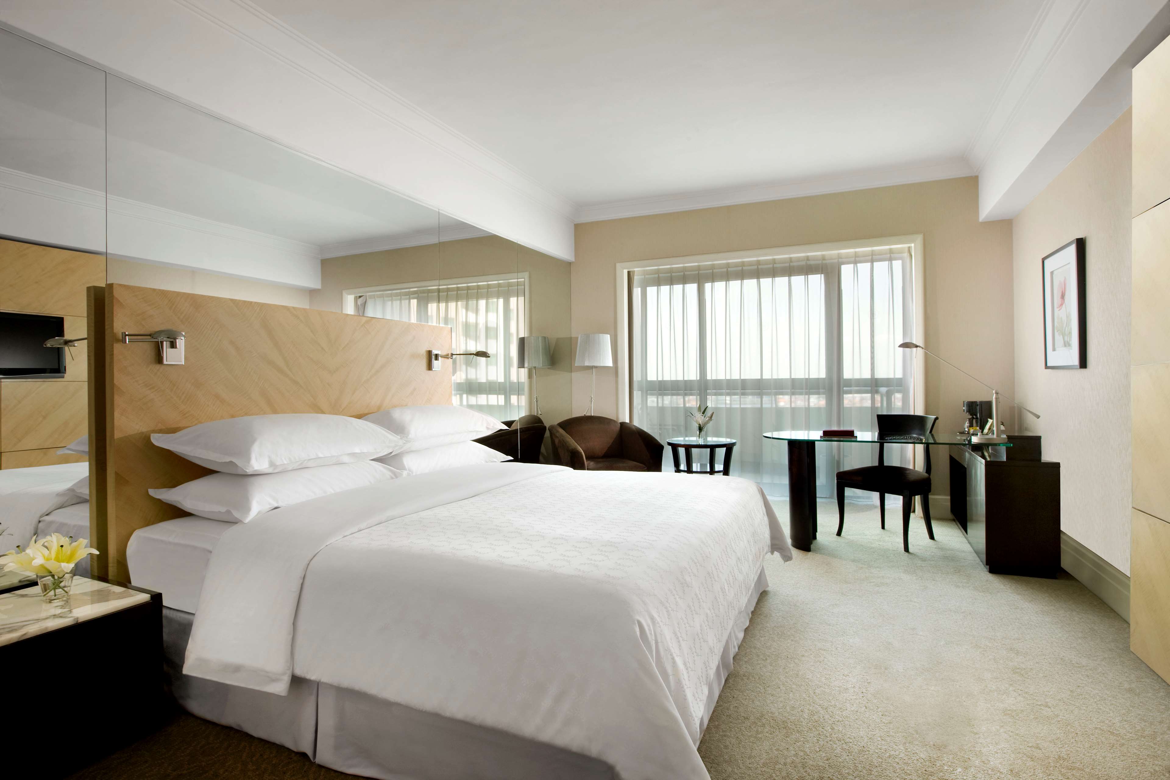 Sheraton Surabaya Hotel & Towers