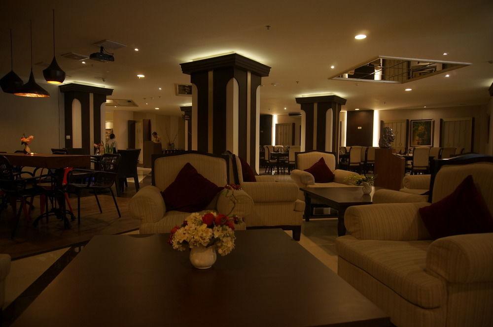 Varna Culture Hotel Soerabaia