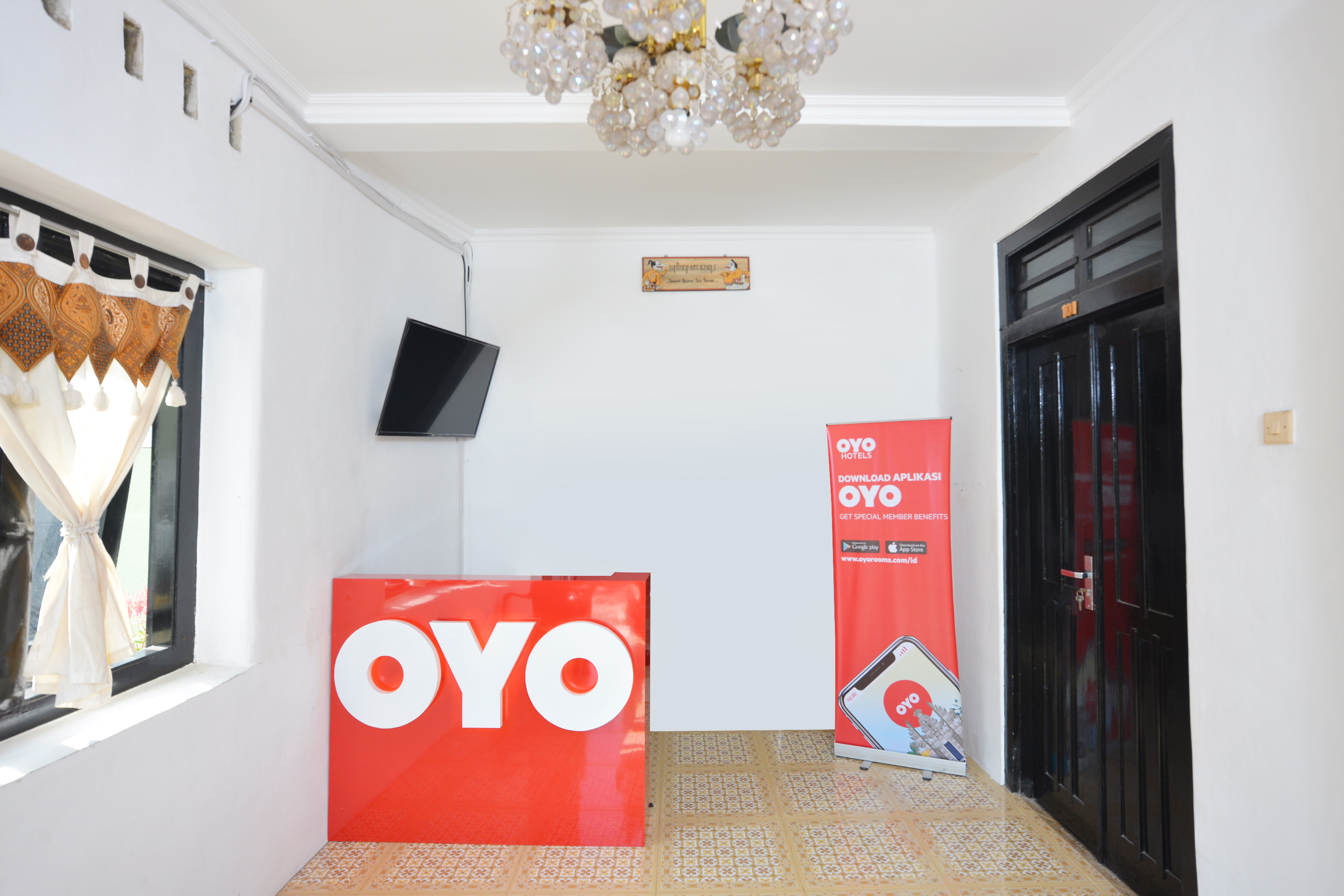 Elga Sastro Inn By OYO Rooms