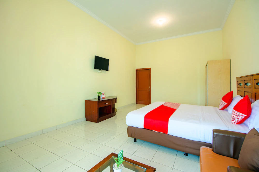 Griya Birowo Syariah by OYO Rooms