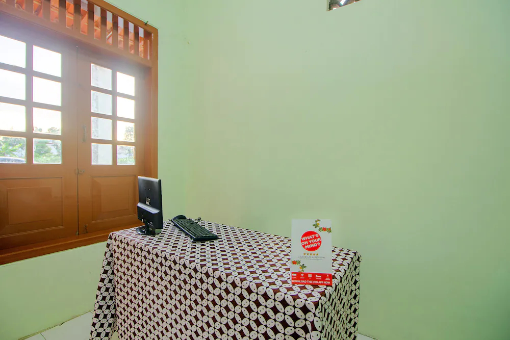 Griya Birowo Syariah by OYO Rooms