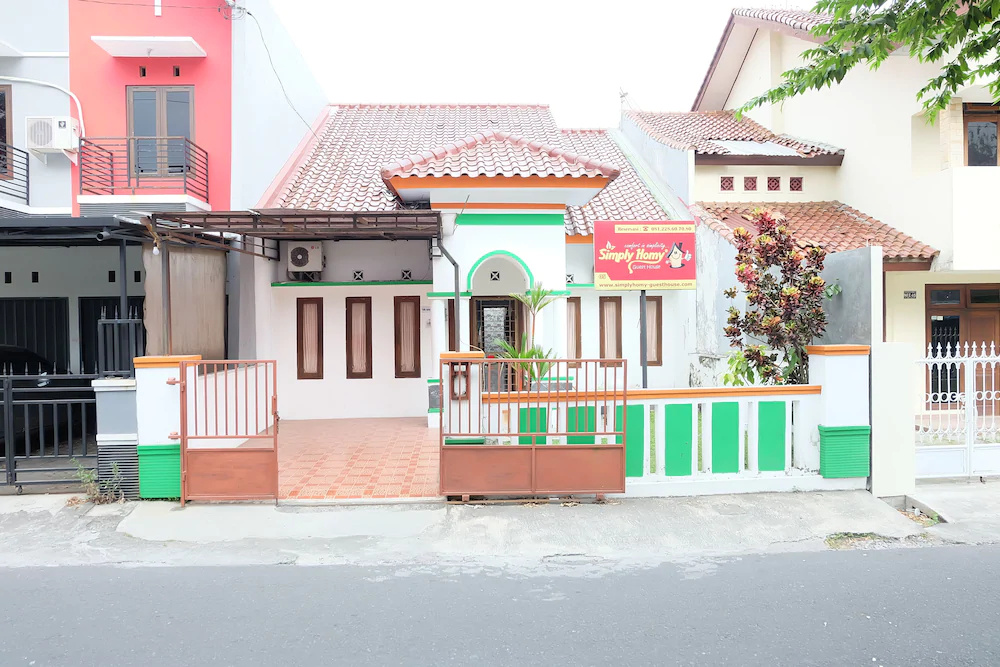 Simply Homy Guest House Monjali