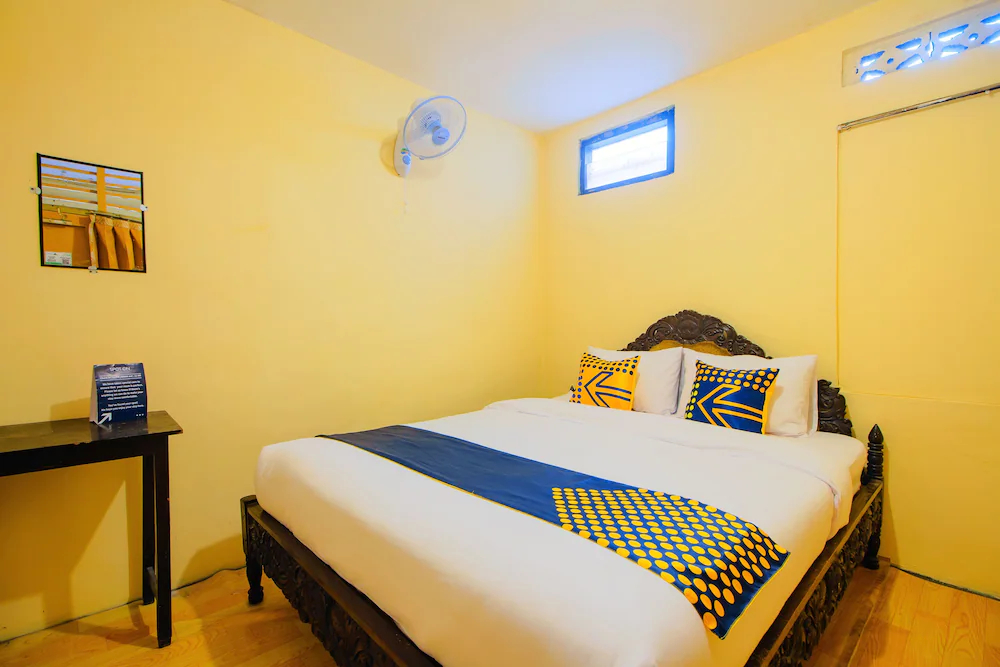 Wisma Larasati by OYO Rooms