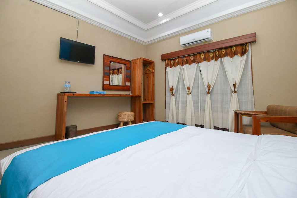 Wisnugraha Hotel by Airy Rooms