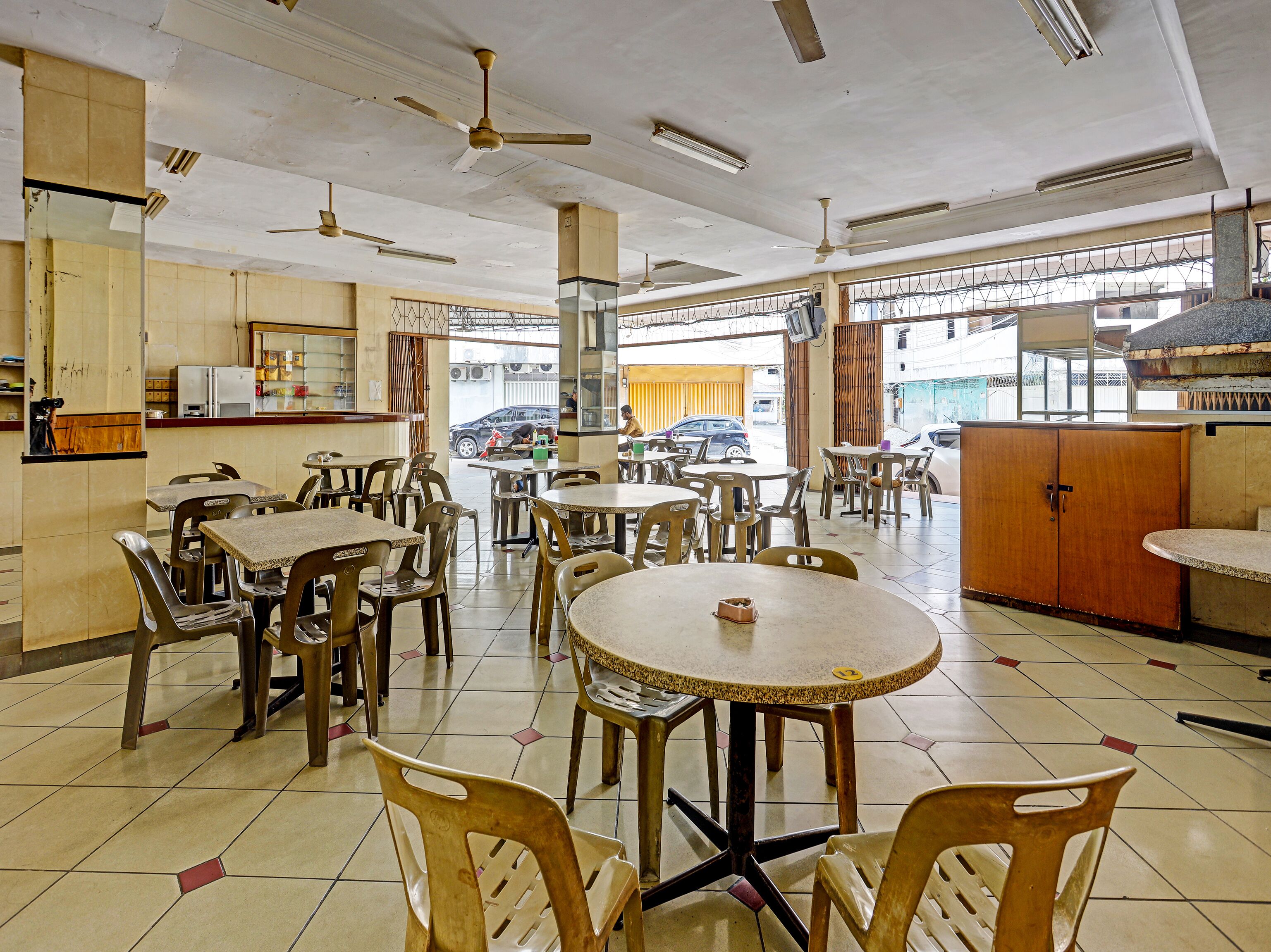 Collection O 91484 Lai Lai Apartment