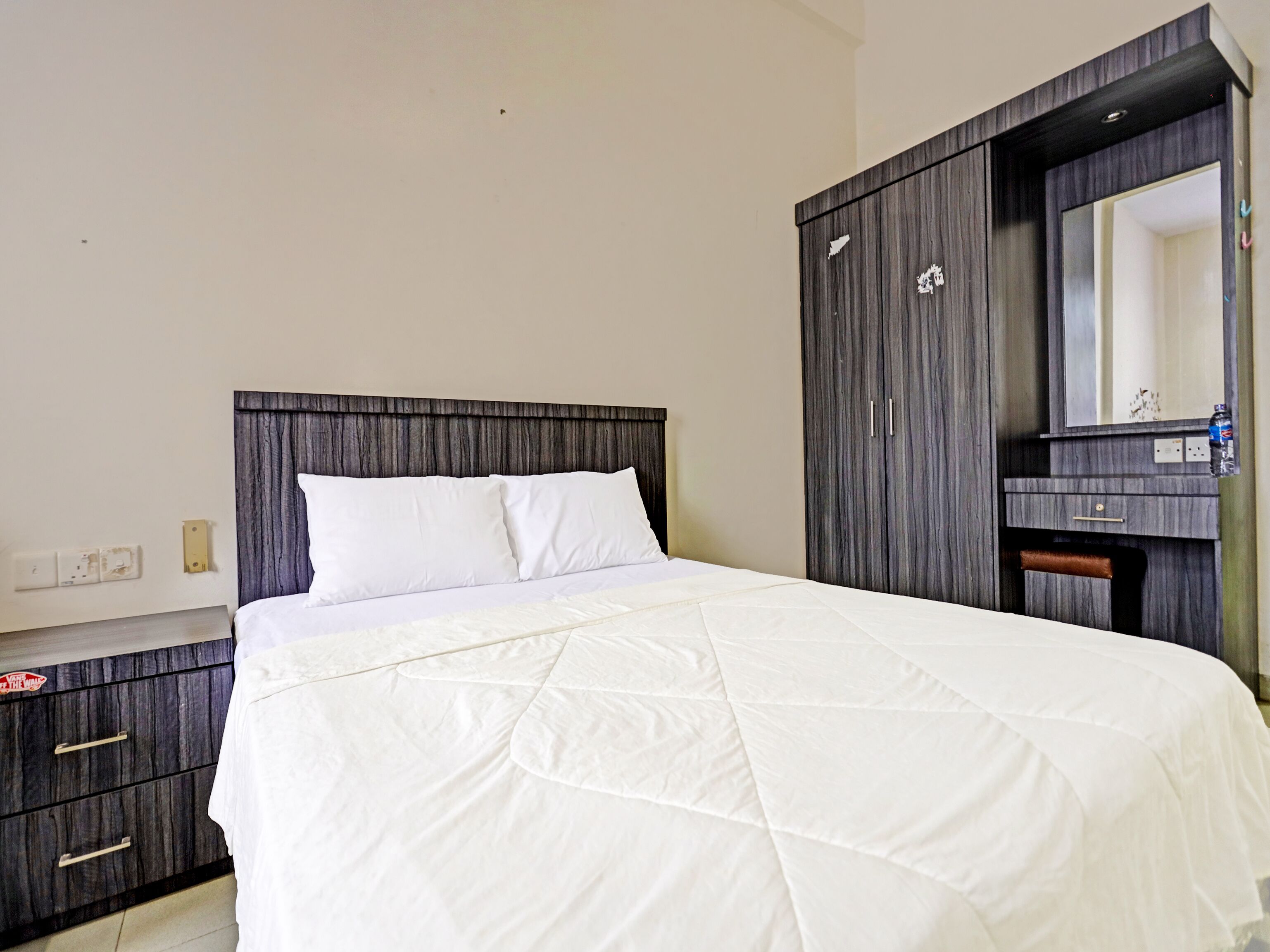 Collection O 91484 Lai Lai Apartment