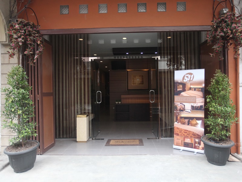 511 Ideal Stay Hotel