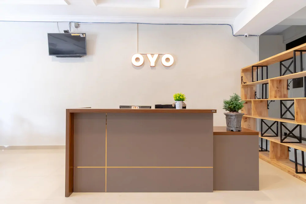 Barat Residence by OYO Rooms