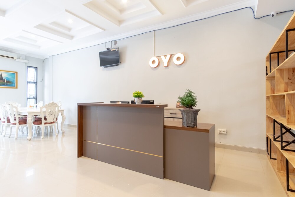 Barat Residence by OYO Rooms