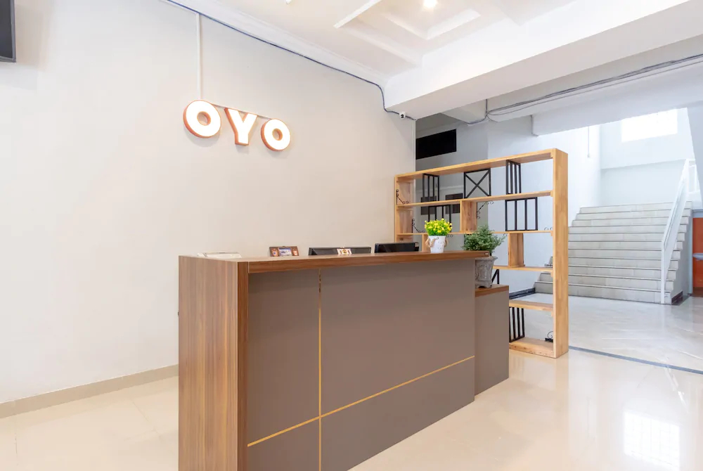 Barat Residence by OYO Rooms