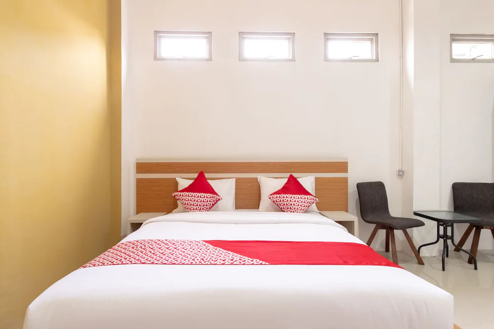 Barat Residence by OYO Rooms