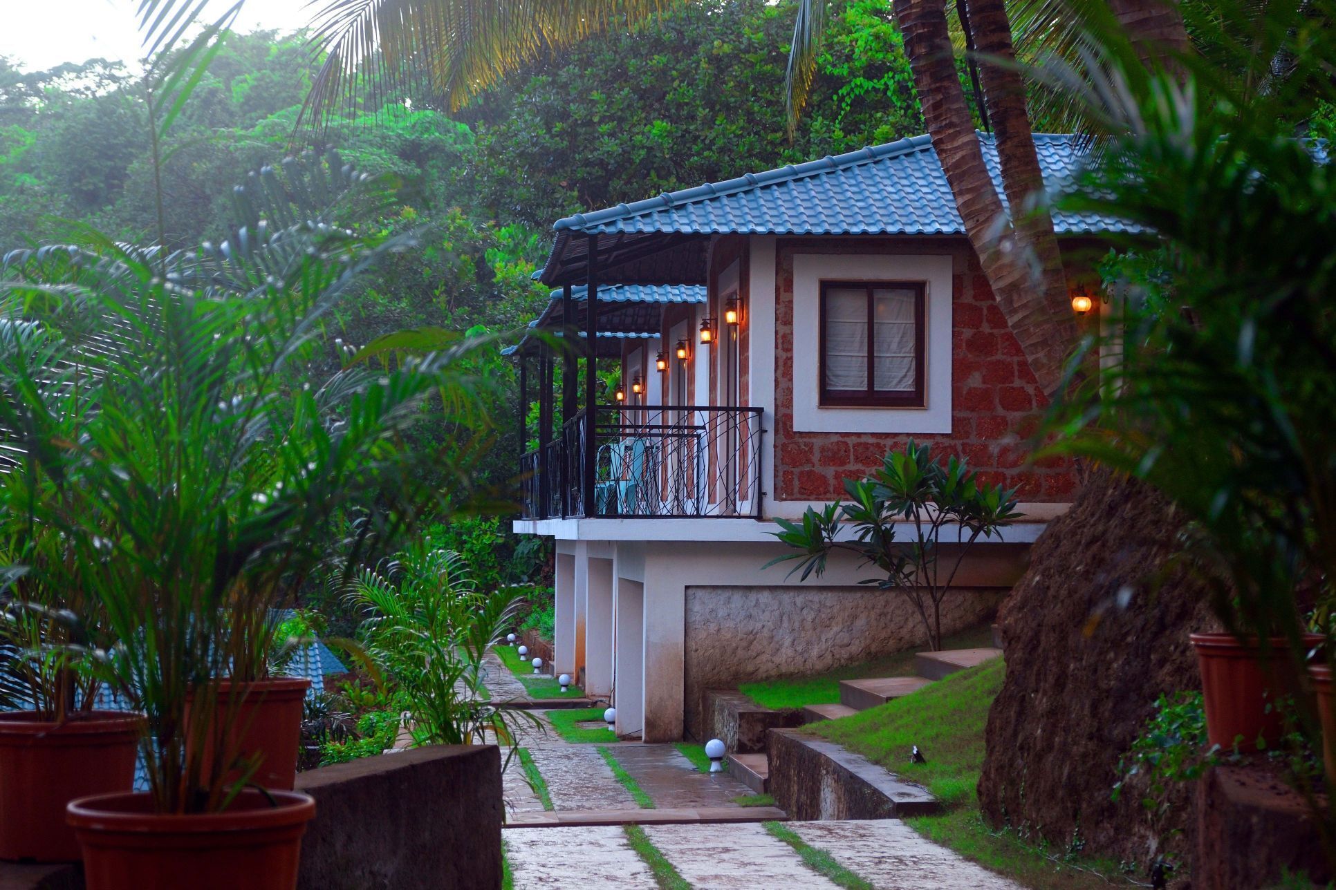 Atmani Waterfront Resort