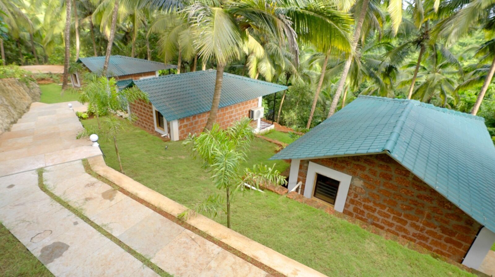 Atmani Waterfront Resort