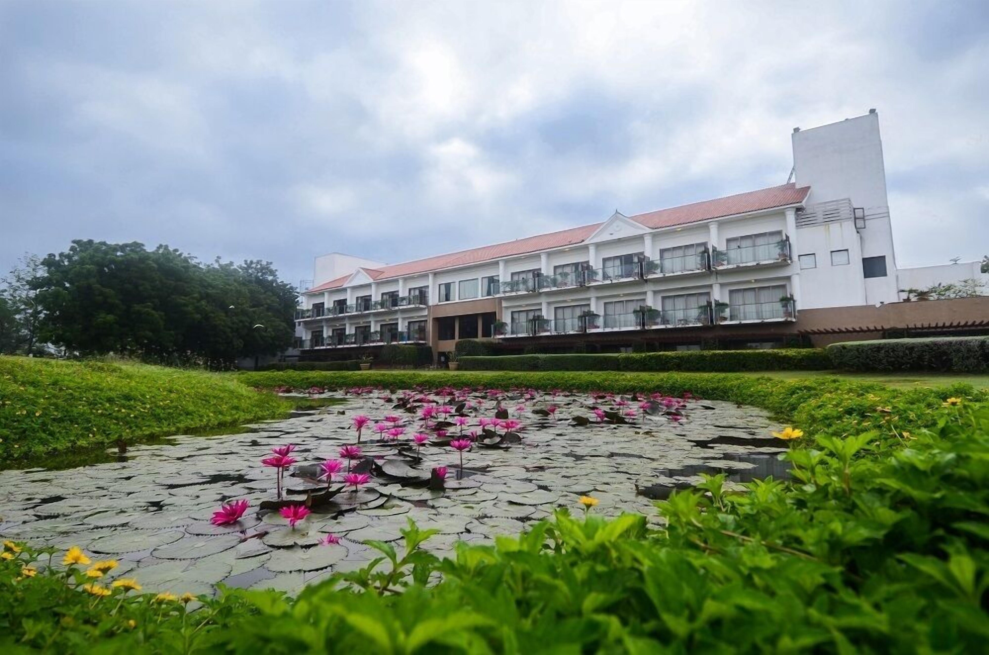 Club Mahindra Kensville Golf Resort