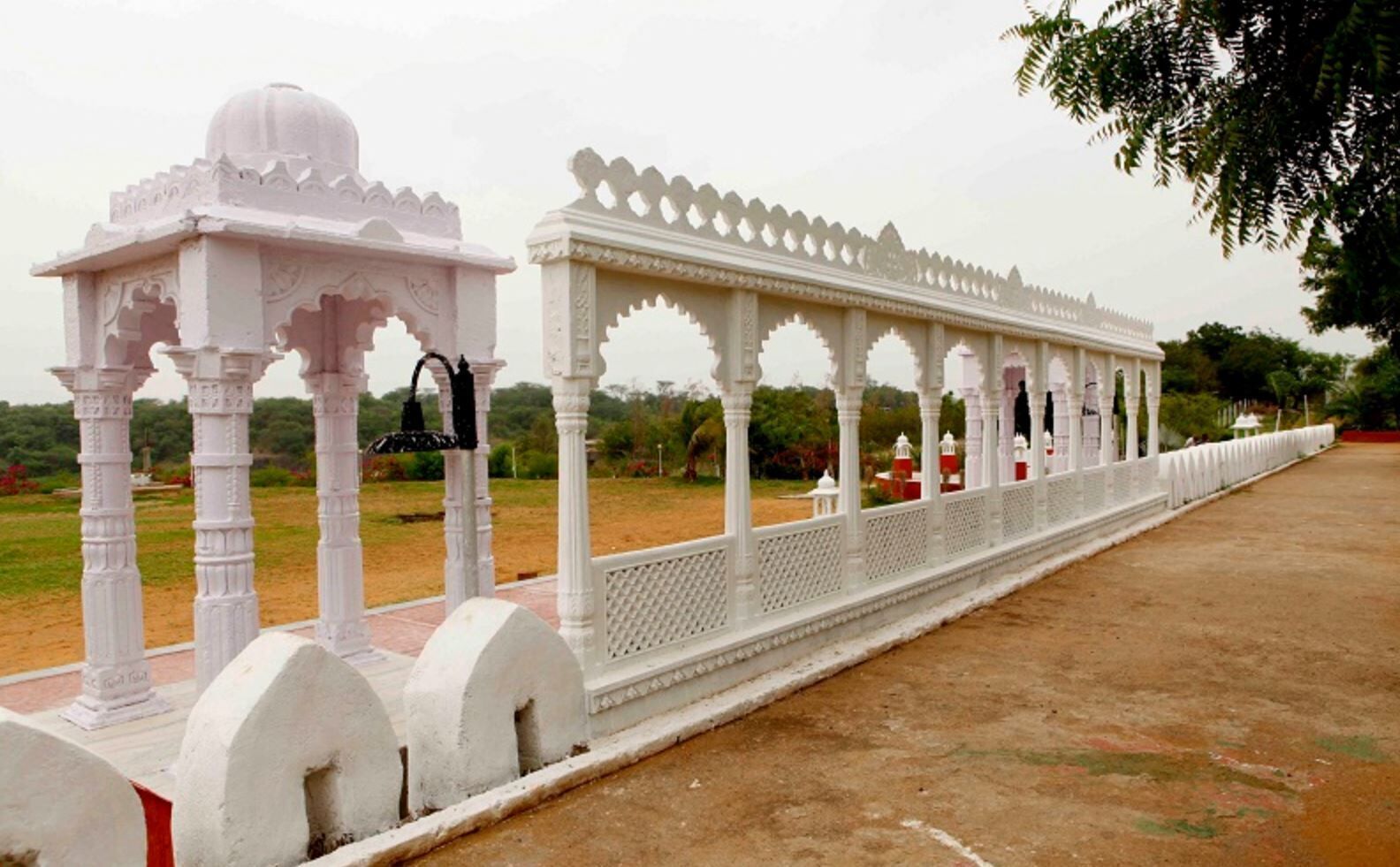 Deshawar Resort & Spa