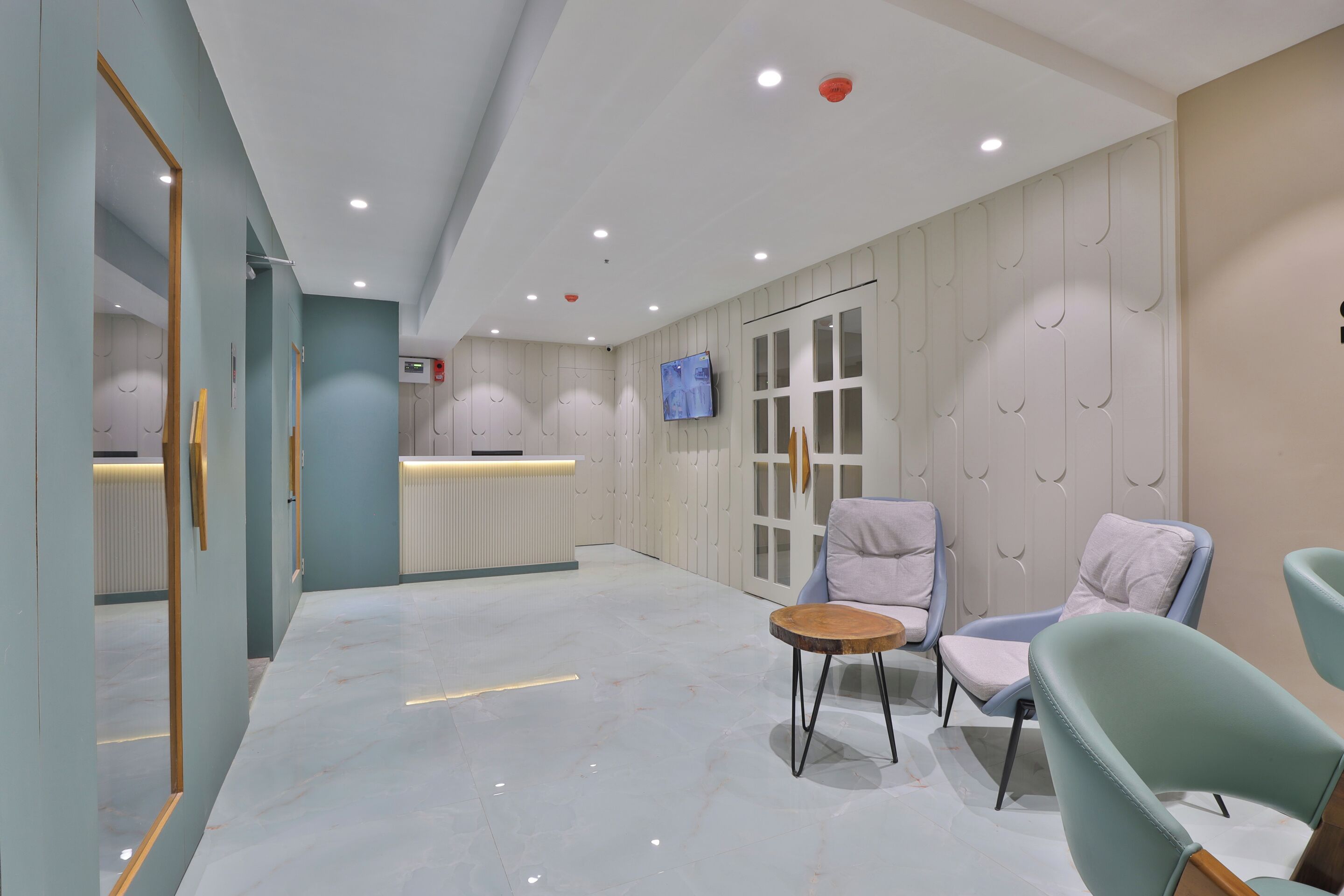 Hotel Serenity