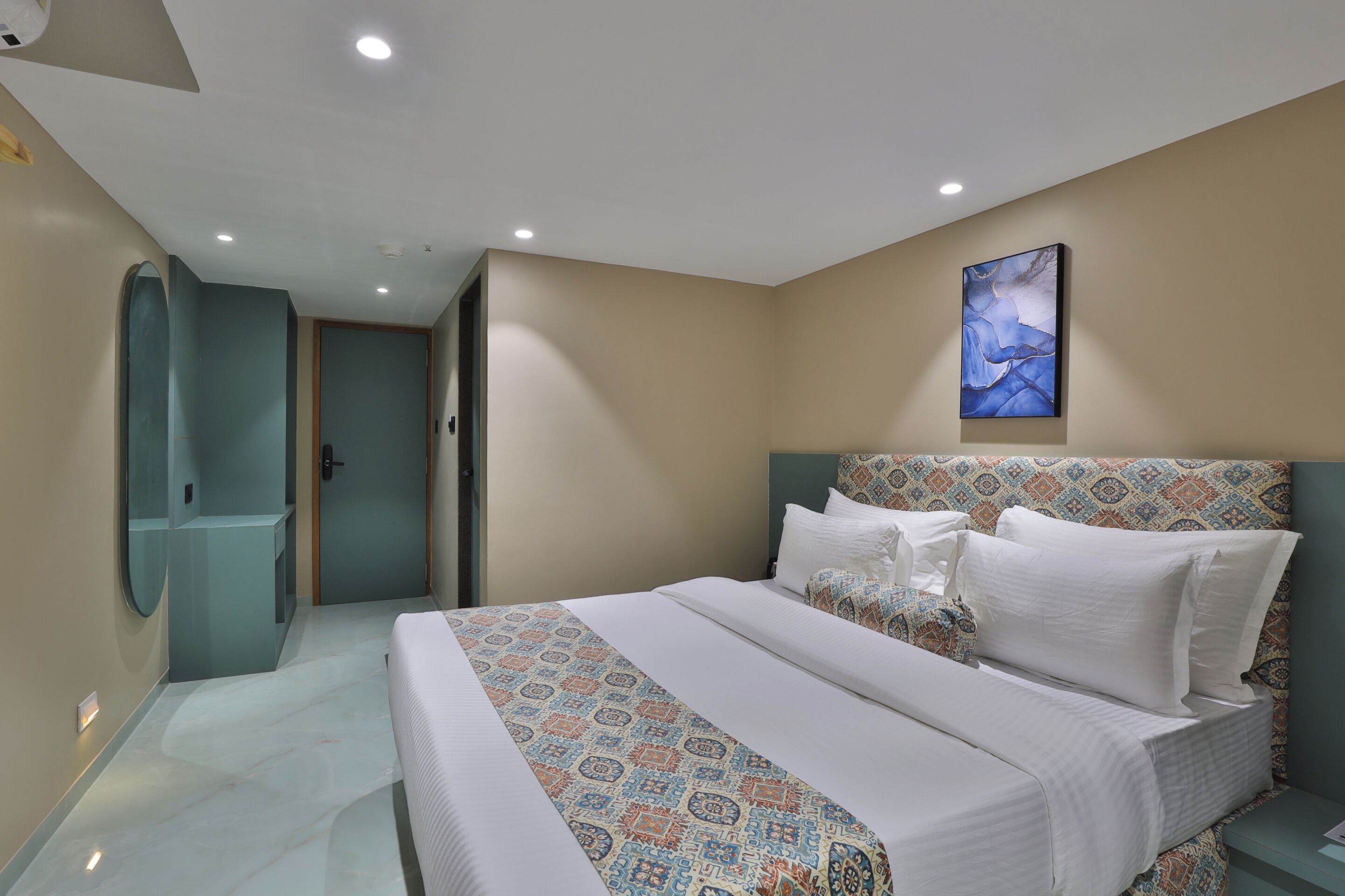 Hotel Serenity