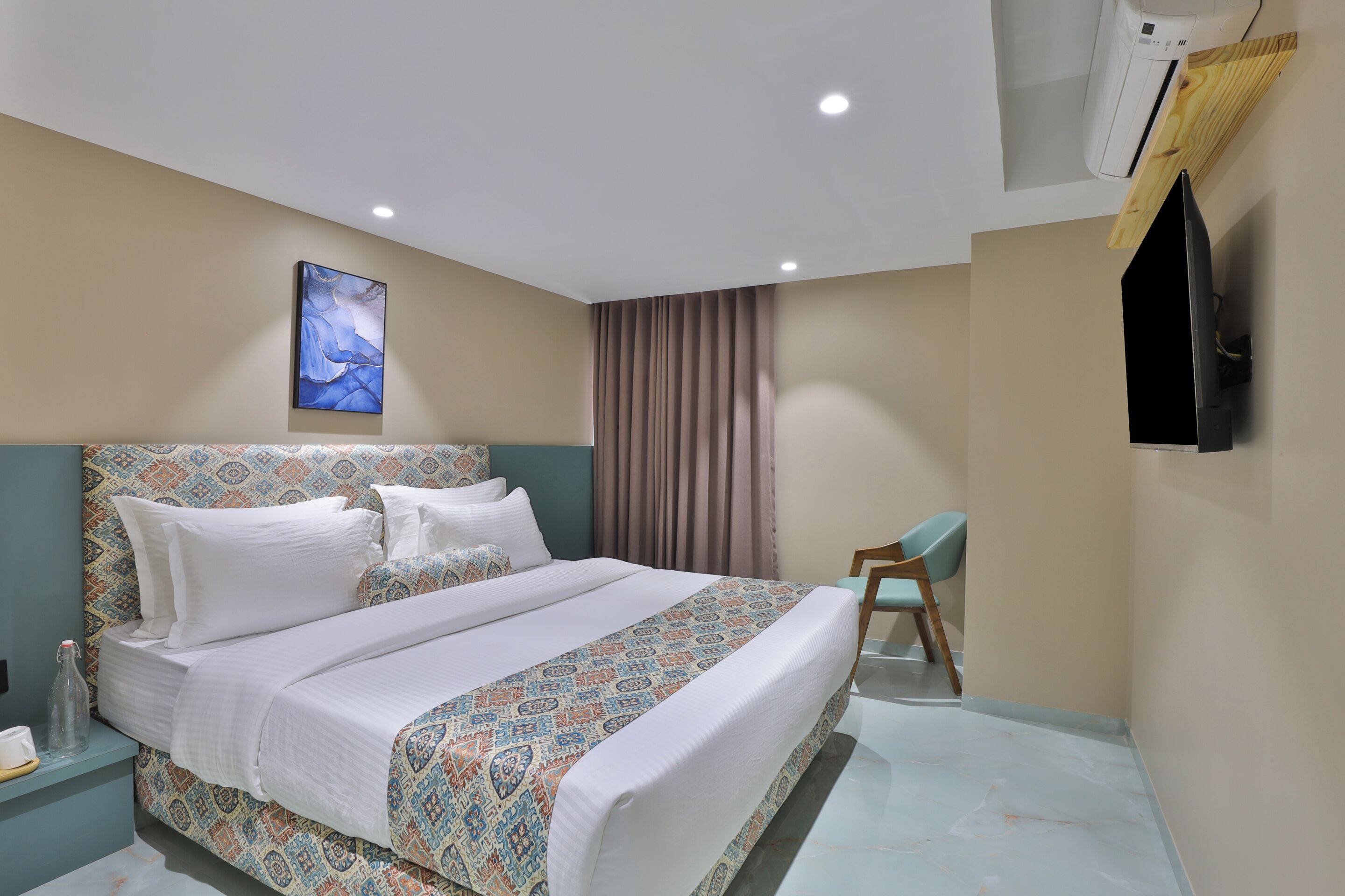 Hotel Serenity