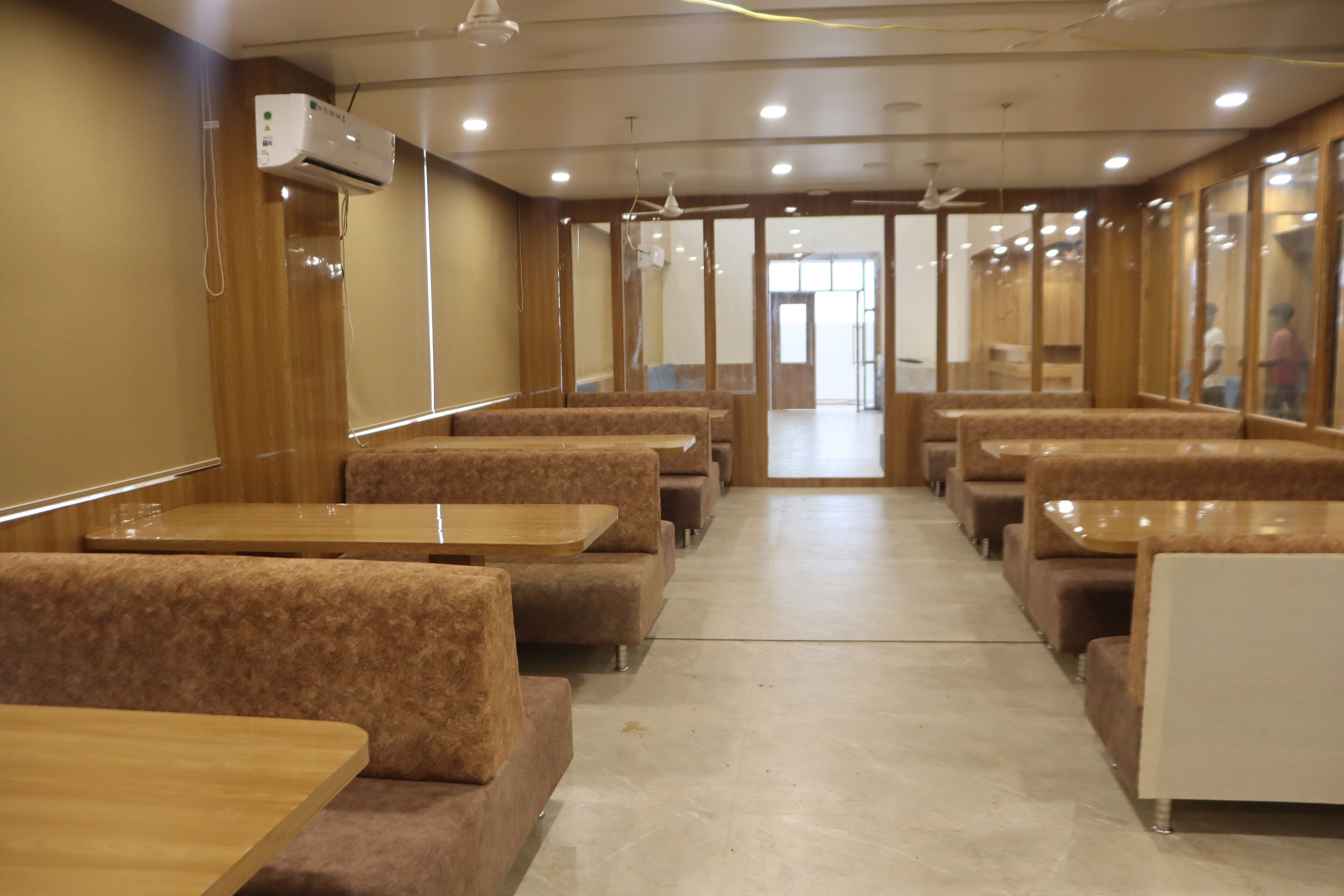 The Sky Comfort Beach Hotel