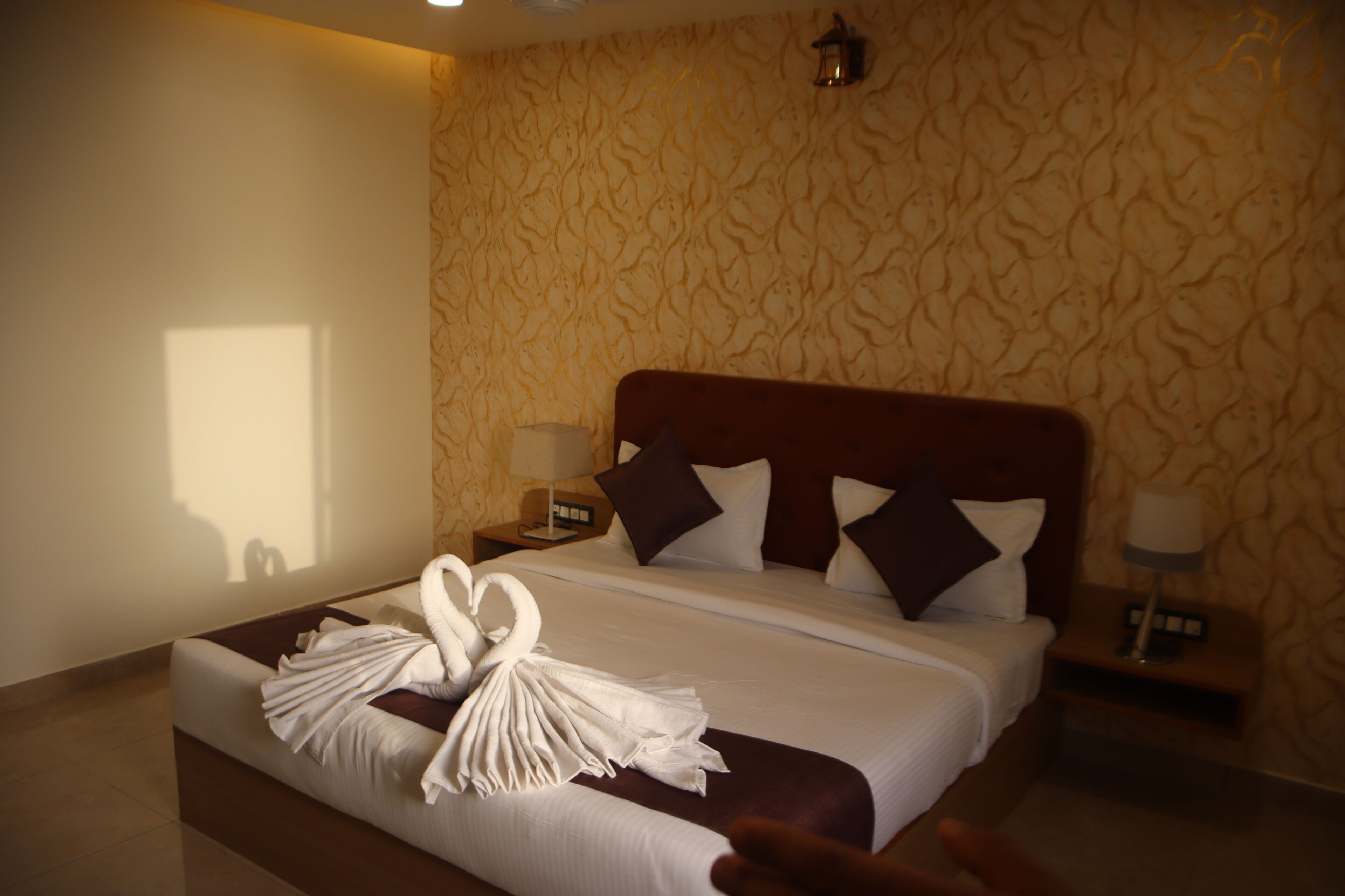 The Sky Comfort Beach Hotel